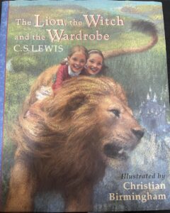 The Lion, the Witch and the Wardrobe CS Lewis Christian Birmingham (Illustrator)